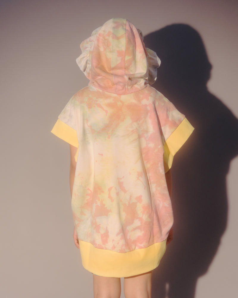 
            
                Load image into Gallery viewer, FRILL HOOD VEST (multi)
            
        