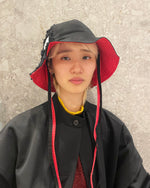 LACE DENIM TULIP HAT (black/red)